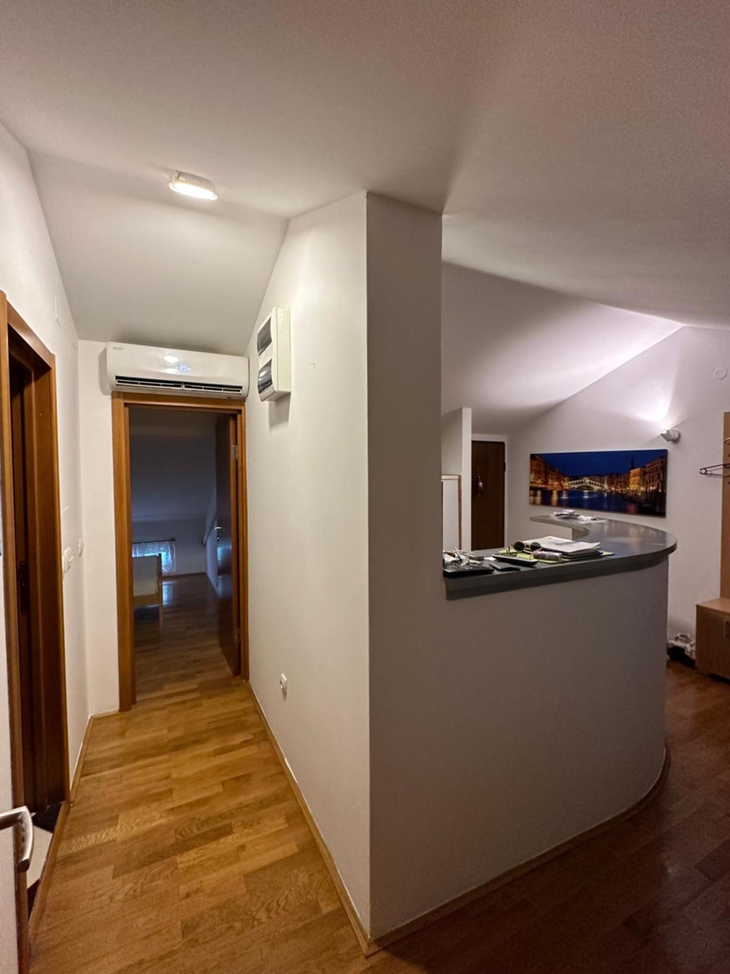 Family Close To Old Town! Apartment *